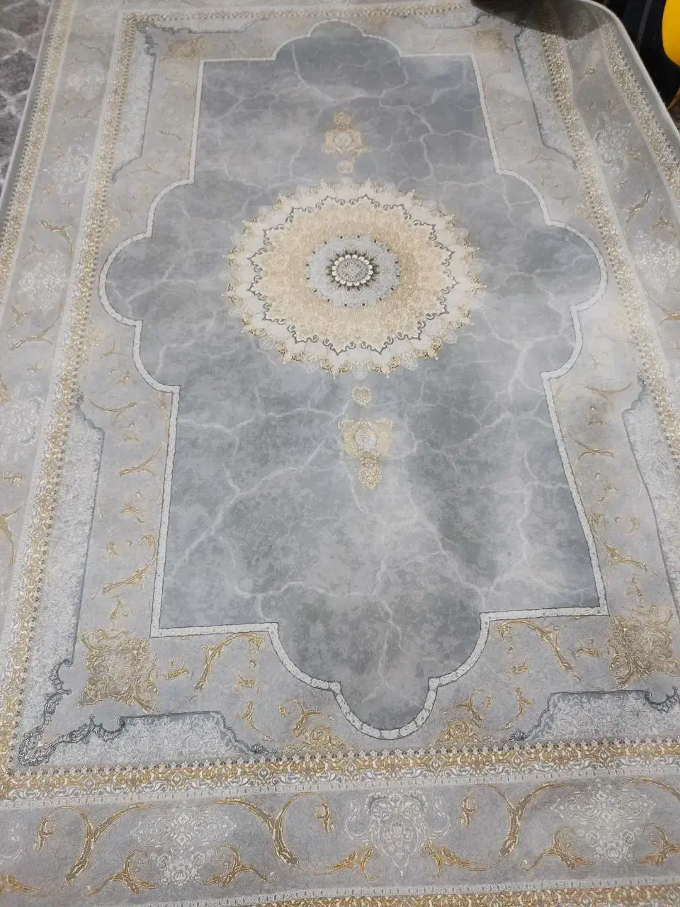 فرش|فرش|ملک‌آباد, |دیوار