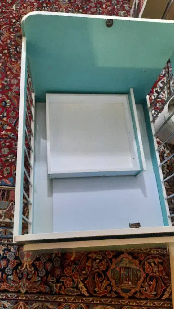 گهواره وتخت|تخت و صندلی بچه|ایلام, |دیوار