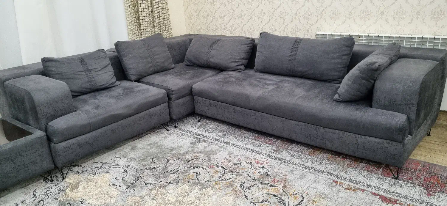 مبل ۵ نفره L به همراه میز جلو مبلی|مبلمان خانگی و میز عسلی|آباده, |دیوار