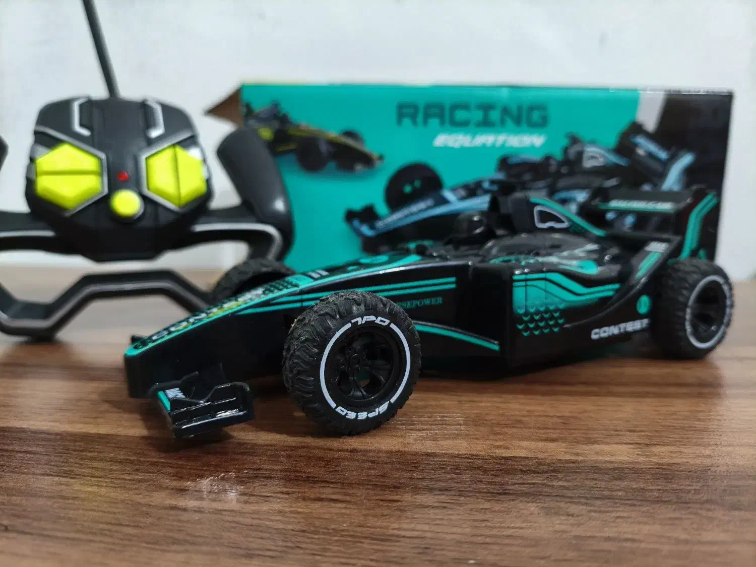 ماشین کنترلی از ۲۹۸ تا۱ میلیون ارسال به کل ایران|کلکسیون و سرگرمی|سراوان, |دیوار