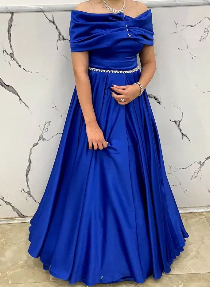 لباس|لباس|ارزوئیه, |دیوار