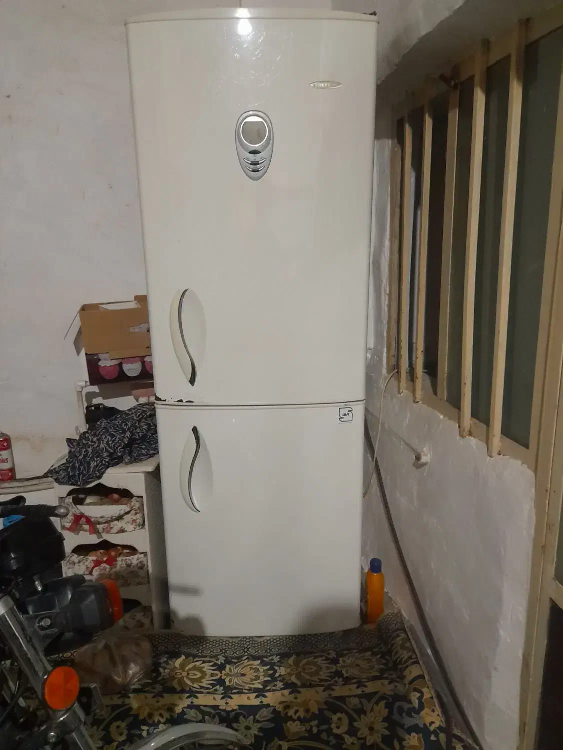 یخچال فریزر کار کرده|یخچال و فریزر|گالیکش, |دیوار