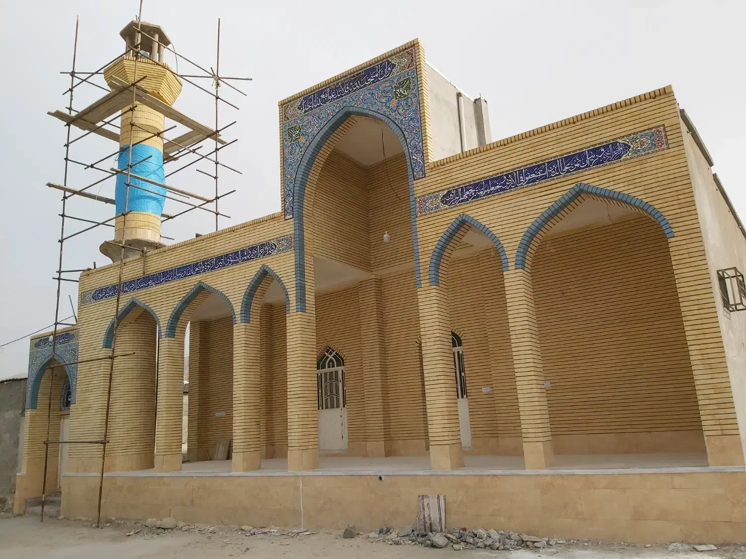 اجرای کارهای ساختمانی|خدمات پیشه و مهارت|برازجان, |دیوار