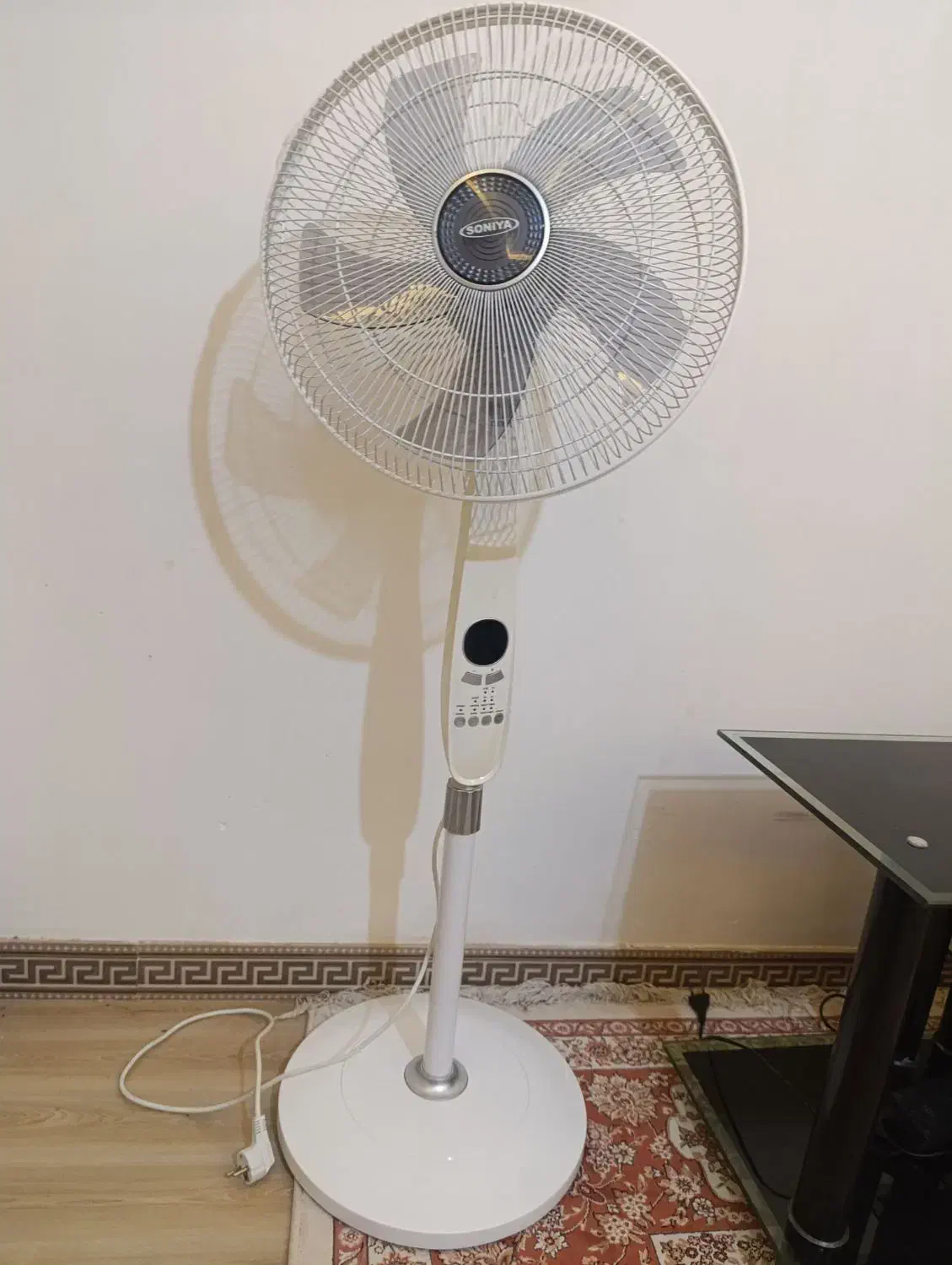 پنکه ایستاده صفر|پنکه و تصفیه‌کنندهٔ هوا|اسالم, |دیوار