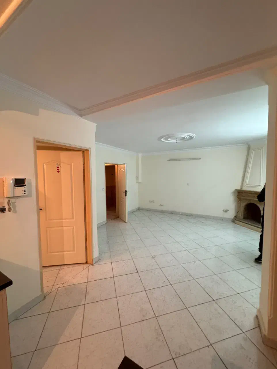 ۶۰ متر/کوچه انارک /تخلیه