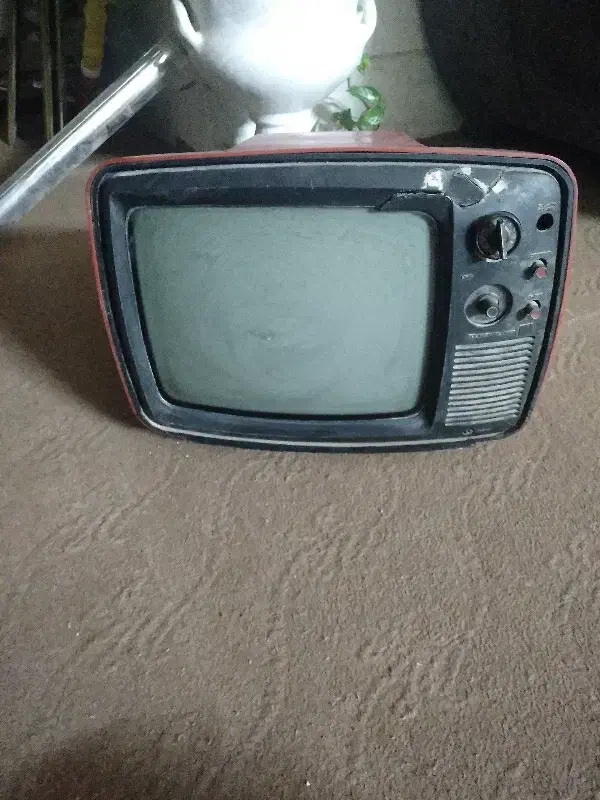 تلویزیون قدیمی|تلویزیون و پروژکتور|سبزوار, توحیدشهر|دیوار