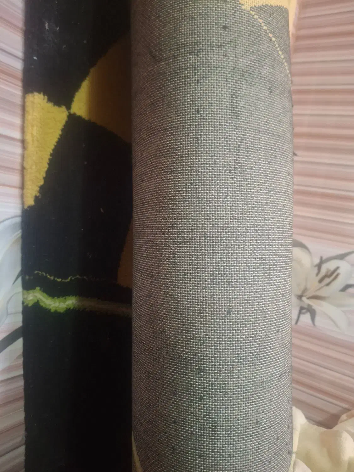 فرش اتاق کودک بسیارشیک هنوز شسته نشده|فرش|گرمسار, |دیوار