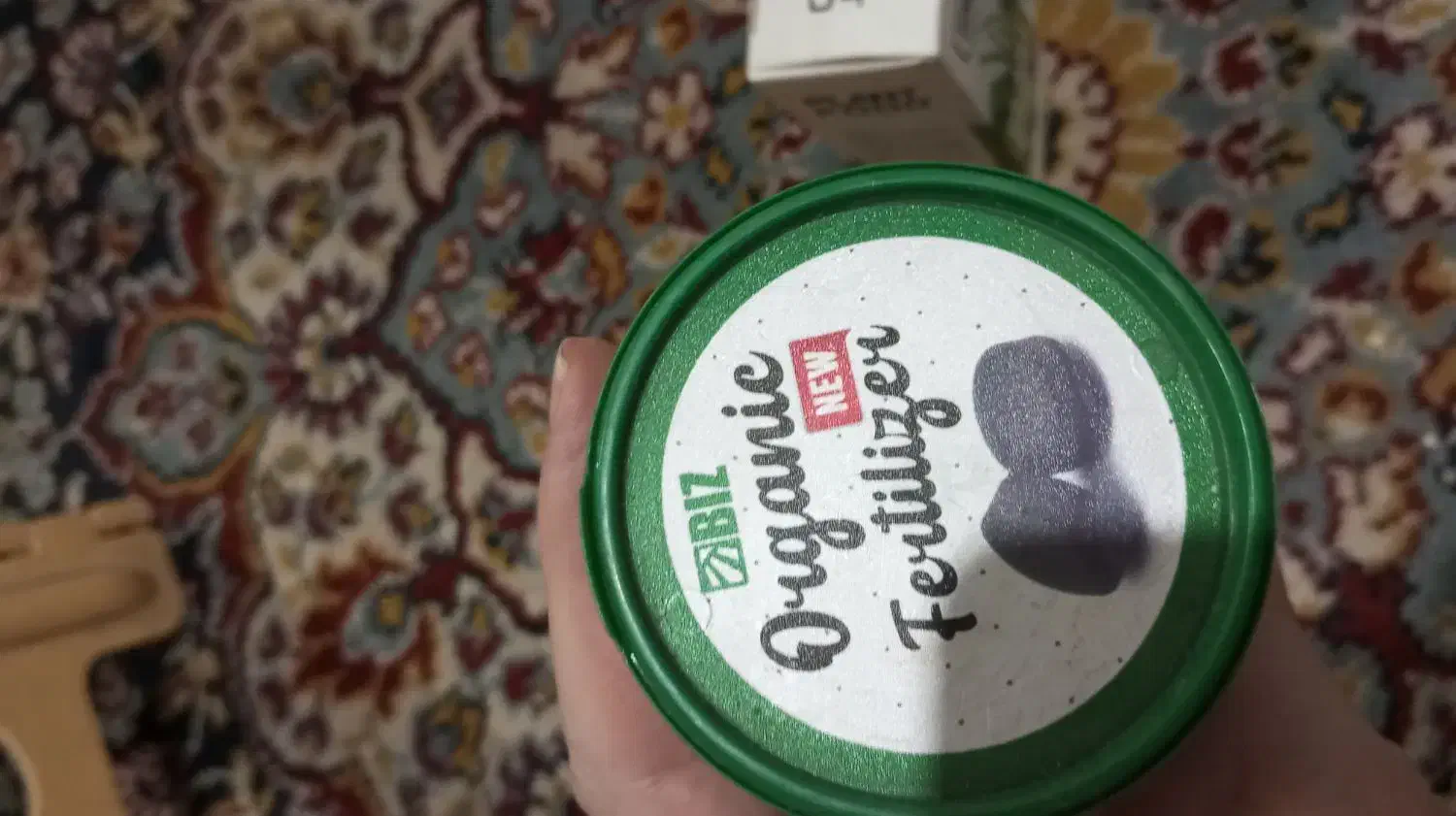 کود آپارتمان|گل و گیاه طبیعی|شیراز, سیاه سنگ|دیوار