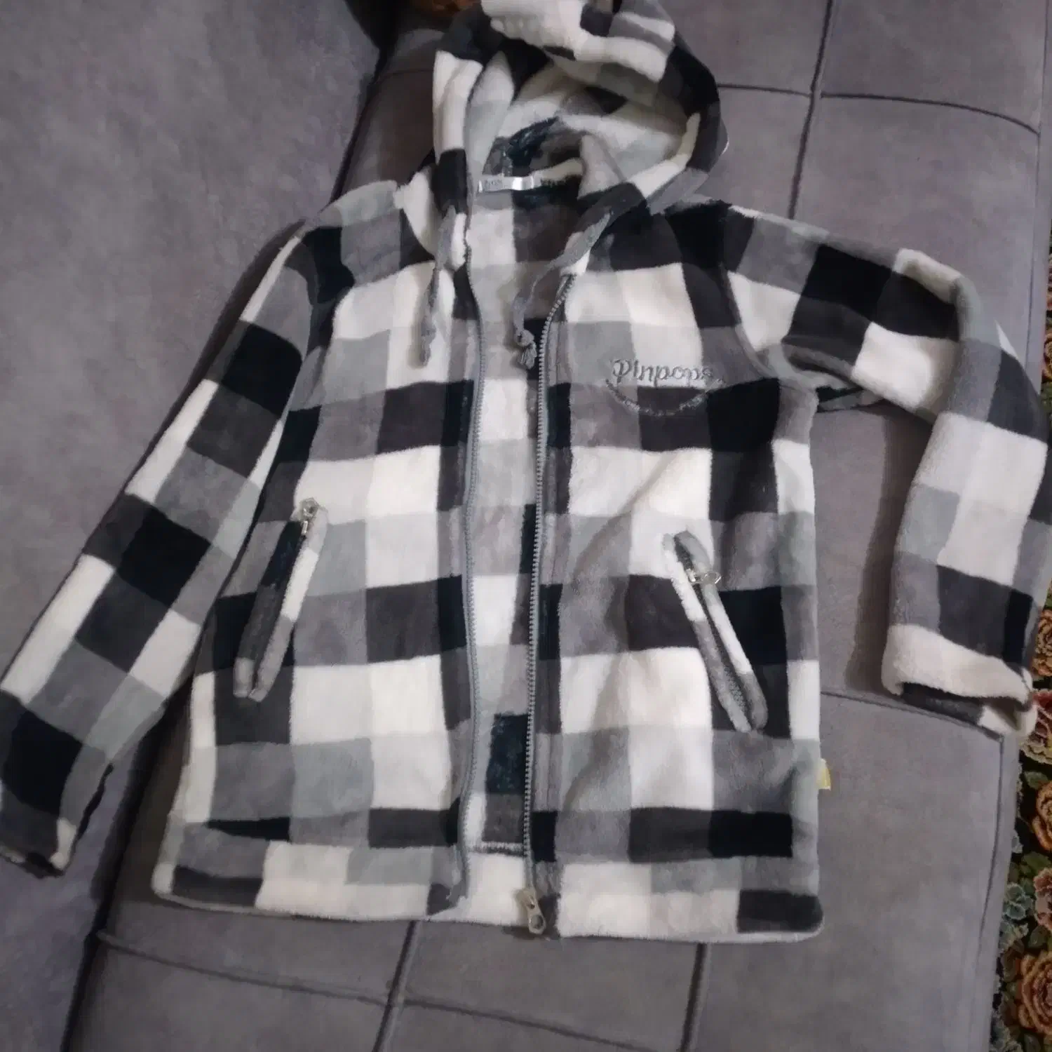 سویشرت نو مناسب پاییز|کفش و لباس بچه|تهران, جوادیه|دیوار