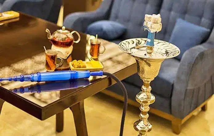 شاگرد زرنگ  برا کافه رویال چهار راه بازرگانی|استخدام خدمات فروشگاه و رستوران|ایرانشهر, |دیوار