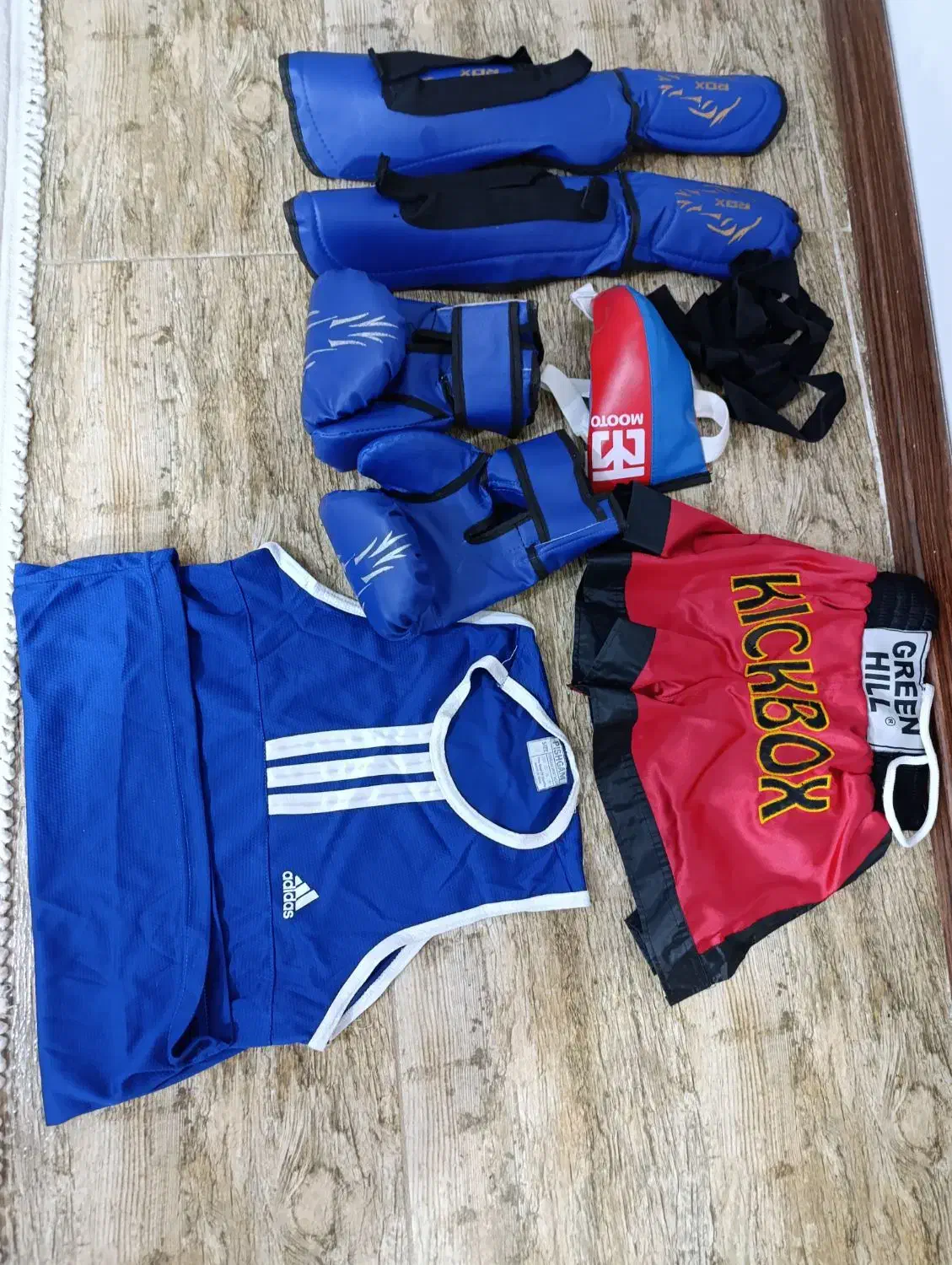 لباس ورزشی کیک بوکسینگ|تجهیزات ورزشی|محمدشهر, کوی بهار|دیوار