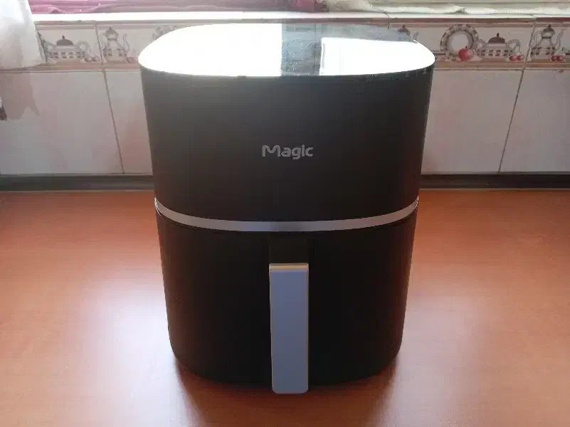 سرخ کن مادیک در حد آکبند هنوز قسطش تمام نشده|اجاق گاز و لوازم برقی پخت‌وپز|فردیس, سرحد آباد|دیوار