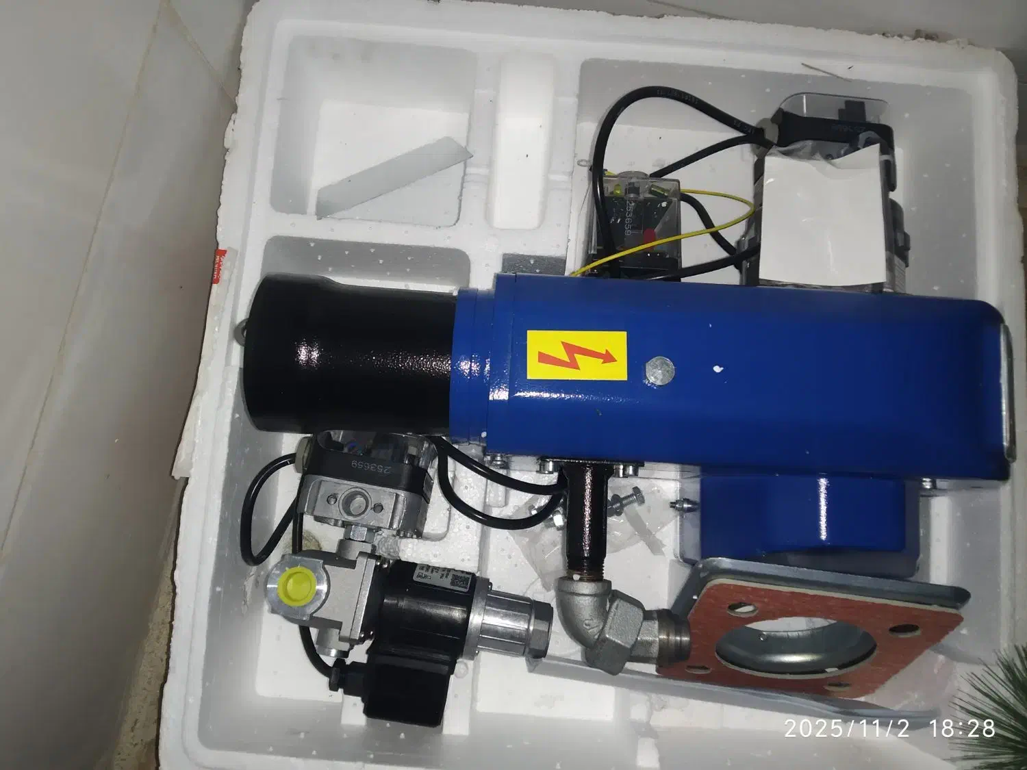 مشعل گازسوز|آبگرمکن، پکیج، شوفاژ|بم, |دیوار