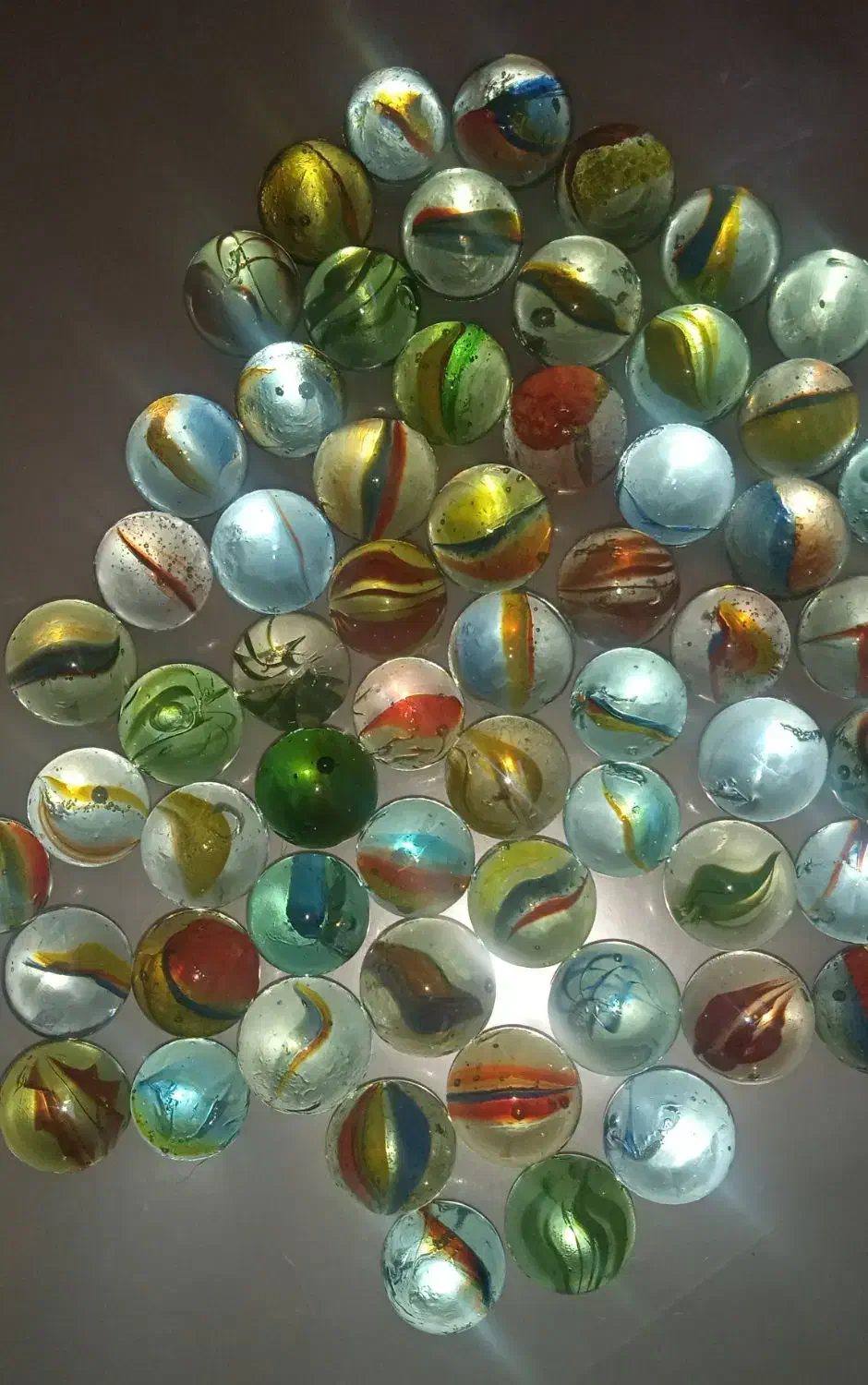 تیله|اسباب‌بازی بچه|مسجد سلیمان, |دیوار