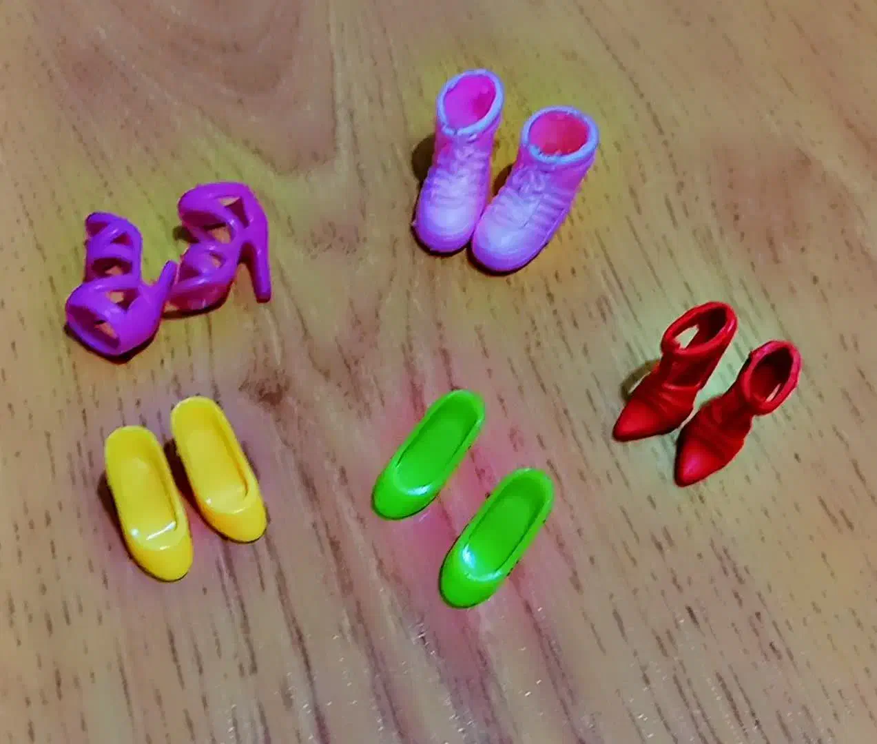 کفش باربی|اسباب‌بازی بچه|تهران, درب دوم|دیوار