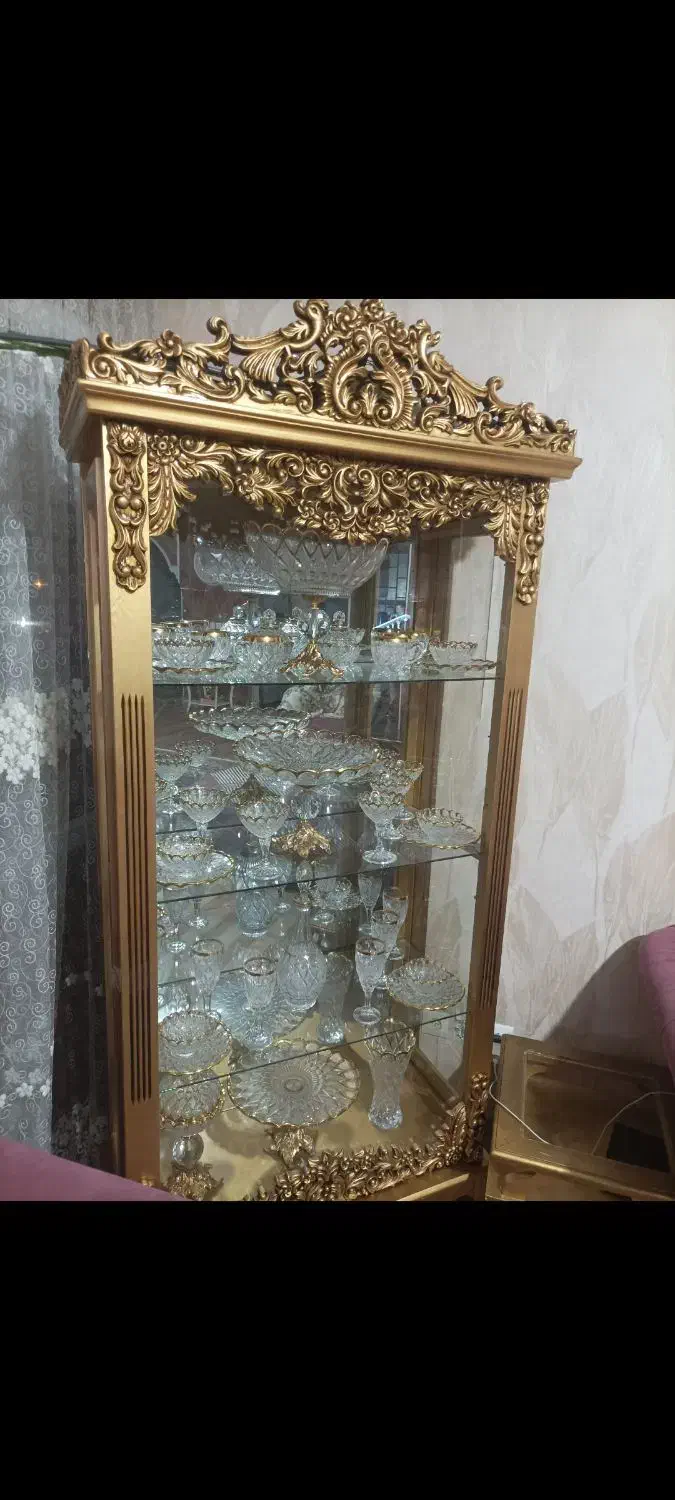 ویترین بزرگ|بوفه، ویترین، کنسول|فردیس, داوری|دیوار