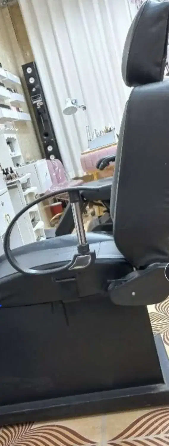 فروش صندلی اصلاح و تخت زنانه|آرایشگاه و سالنهای زیبایی|لنجان, |دیوار