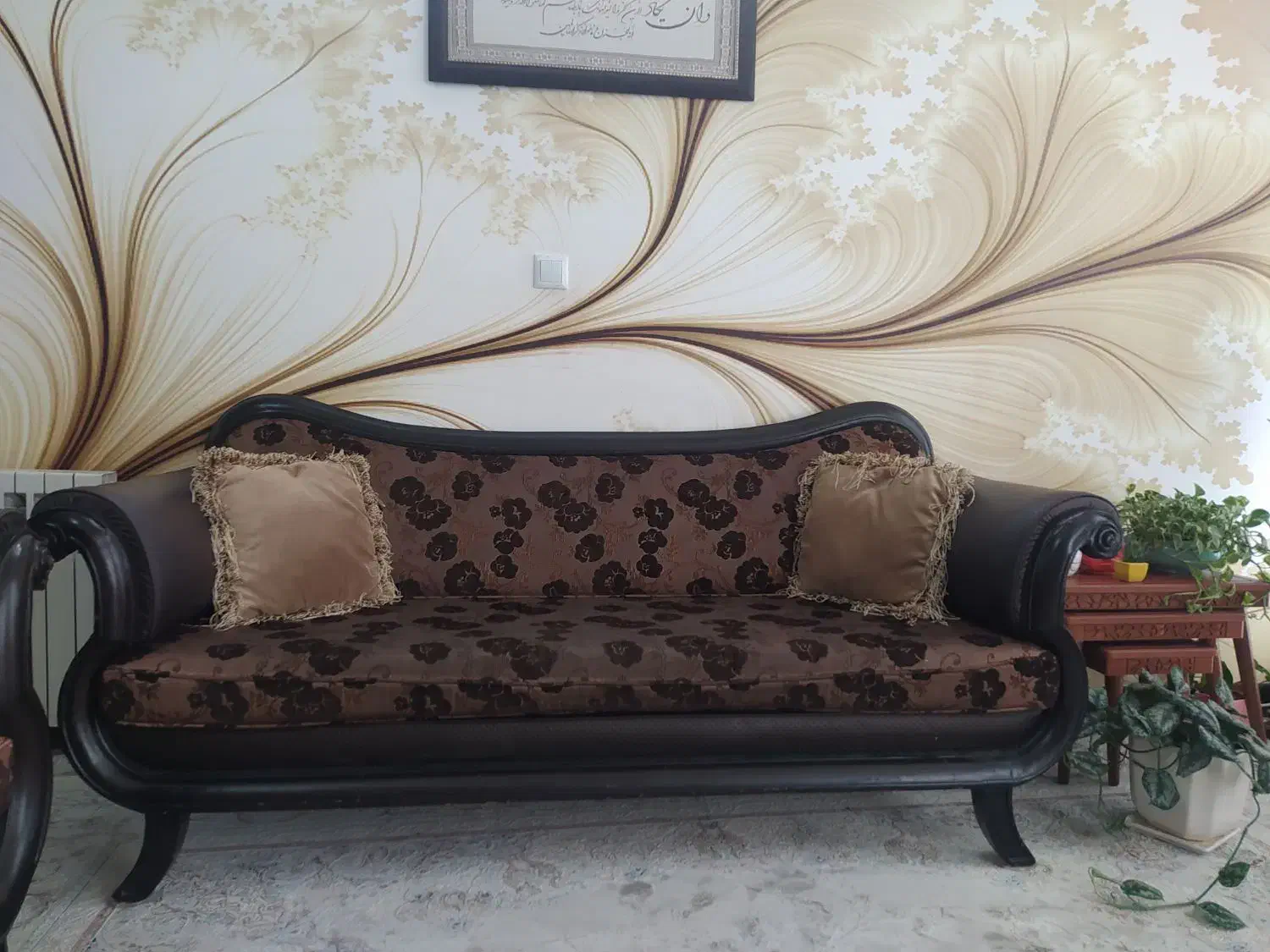 مبلمان کلاسیک ۷ نفره|مبلمان خانگی و میز عسلی|بابل, |دیوار