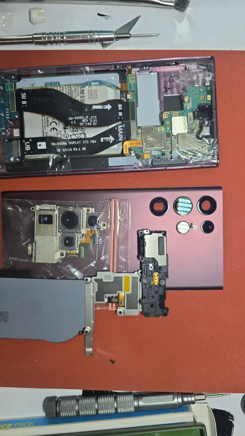 سامسونگ galaxy a56 با حافظهٔ ۲۵۶ گیگابایت|موبایل|شیراز, زند|دیوار