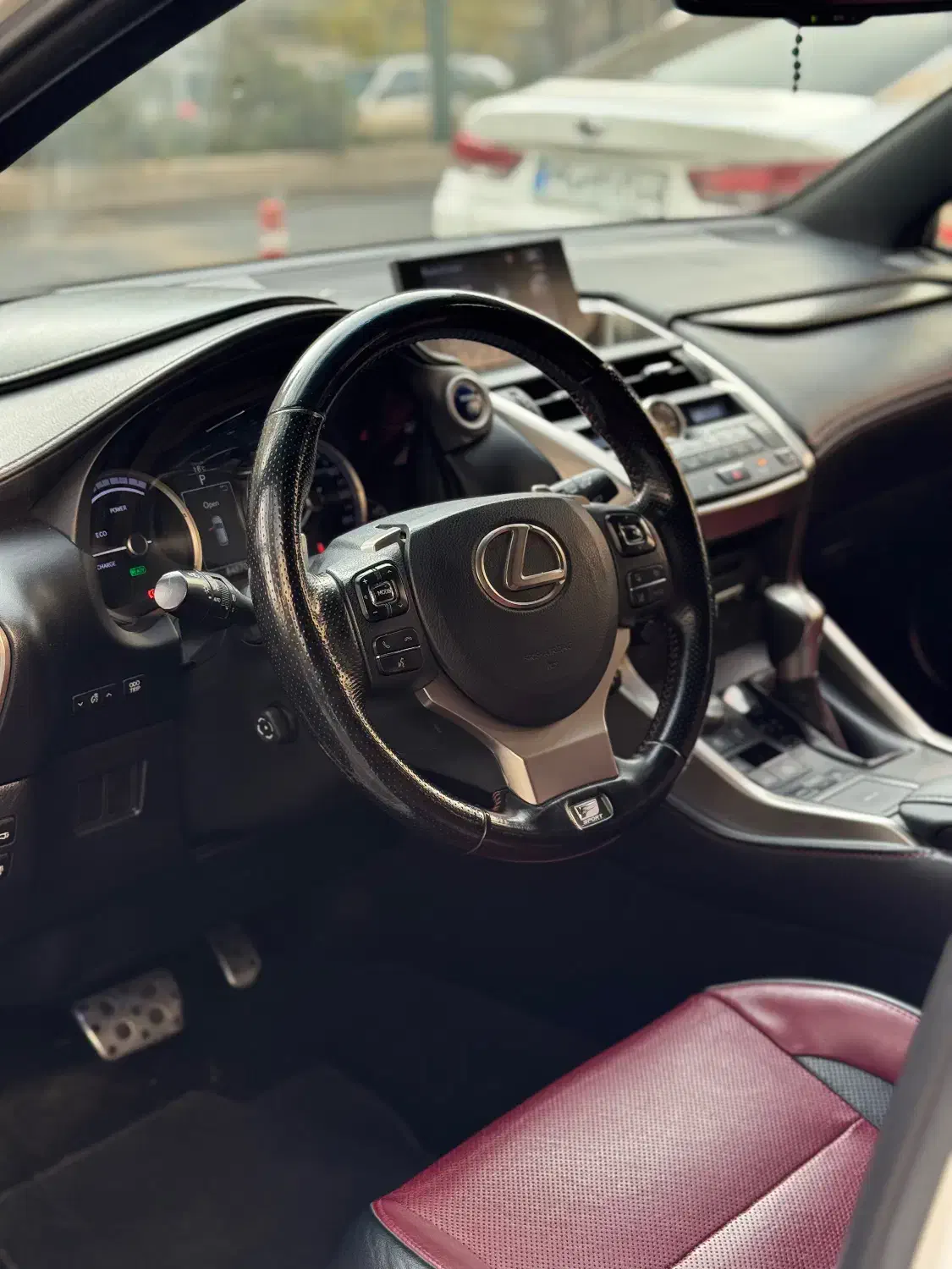 لکسوس nx300|خودرو سواری و وانت|تهران, درختی|دیوار