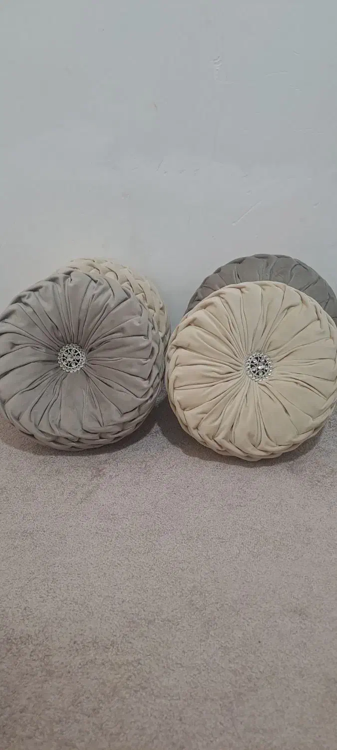 کوسن های مبل و تخت خواب|رختخواب، بالش، پتو|بندرعباس, |دیوار