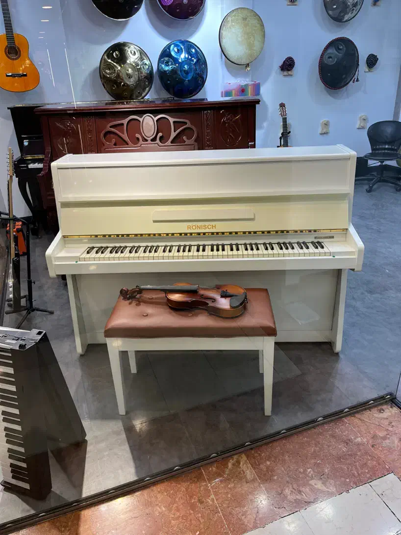 فروش انواع پیانو آکوستیک و دیجیتال|پیانو، کیبورد، آکاردئون|تهران, پونک|دیوار