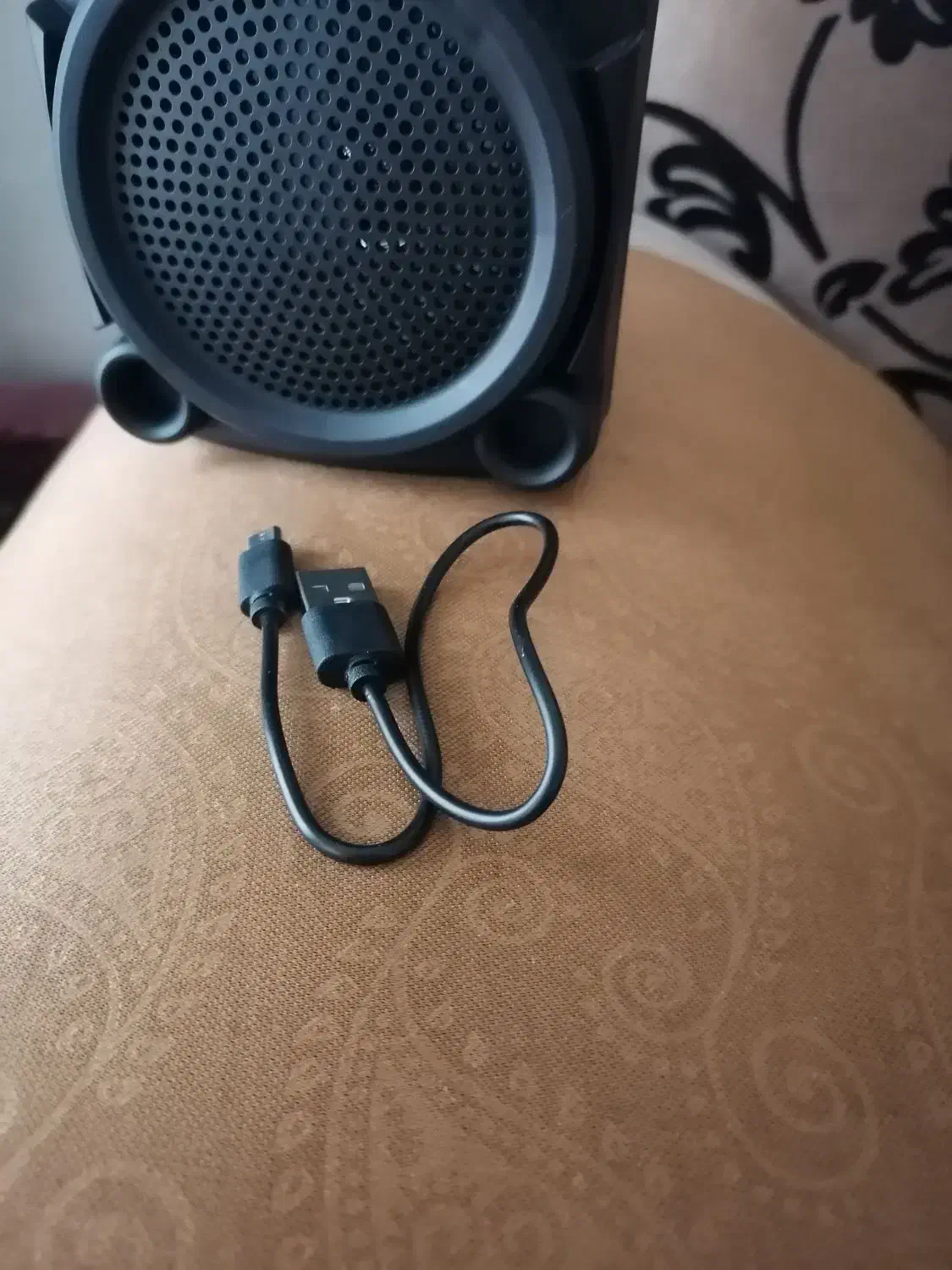 اسپیکر|پخش‌کننده همراه|قم, پامنار|دیوار