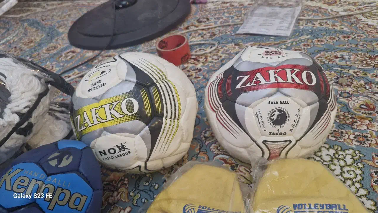 وسایل ورزشی توپ وتور فوتسال وهندبال|تجهیزات ورزشی|صباشهر, |دیوار