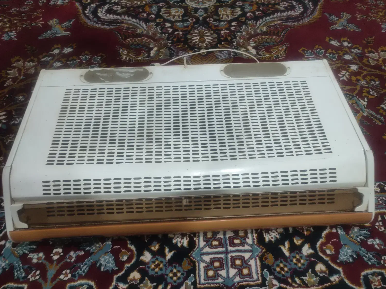 یک عدد هود آشپزخانه در حد نو|هود|بجنورد, |دیوار