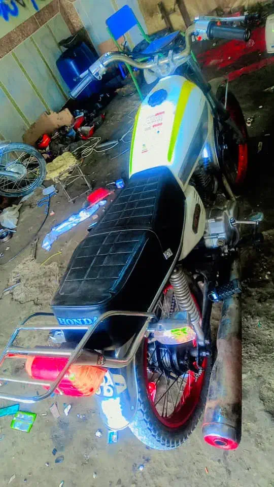 یباد|موتورسیکلت|سراوان, |دیوار