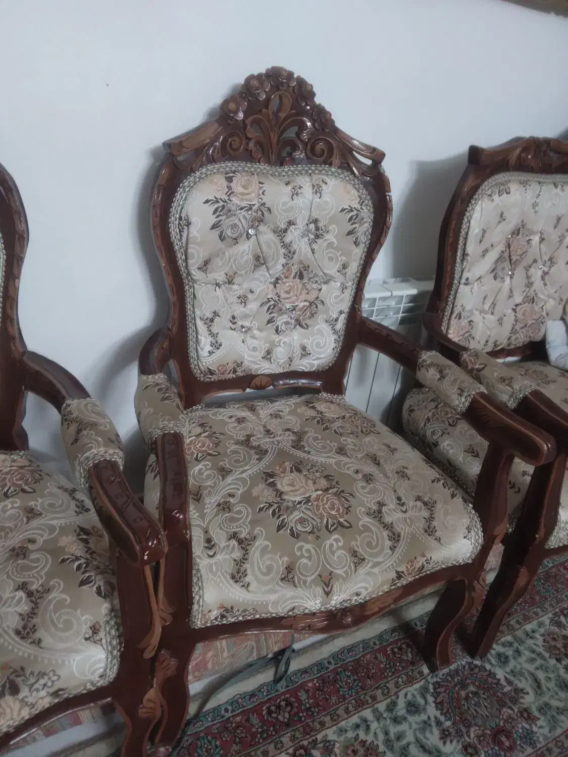 مبلمان سلطنتی|مبلمان خانگی و میز عسلی|سبزوار, توحیدشهر|دیوار