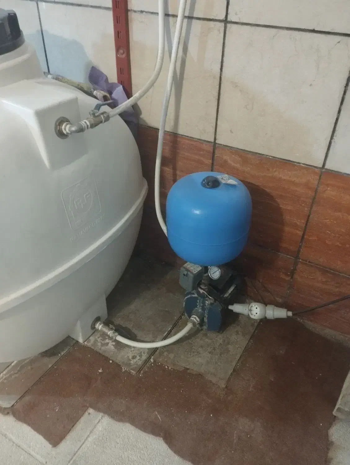 لوله کشی آب گاز فاضلاب تعمیرات نشتیابی و جوشکاری|خدمات پیشه و مهارت|صدرا-فارس, فاز ۱|دیوار