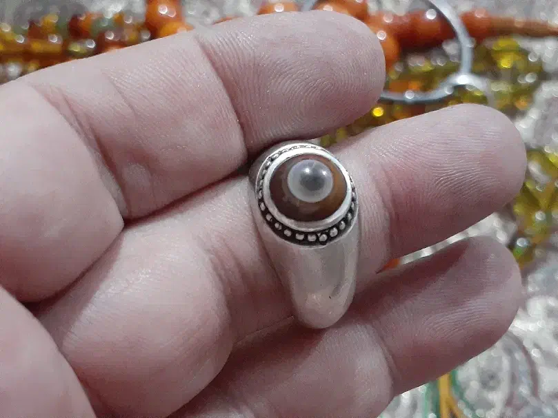 انگشتر باباقوری|بدلیجات|پاکدشت, پارچین|دیوار