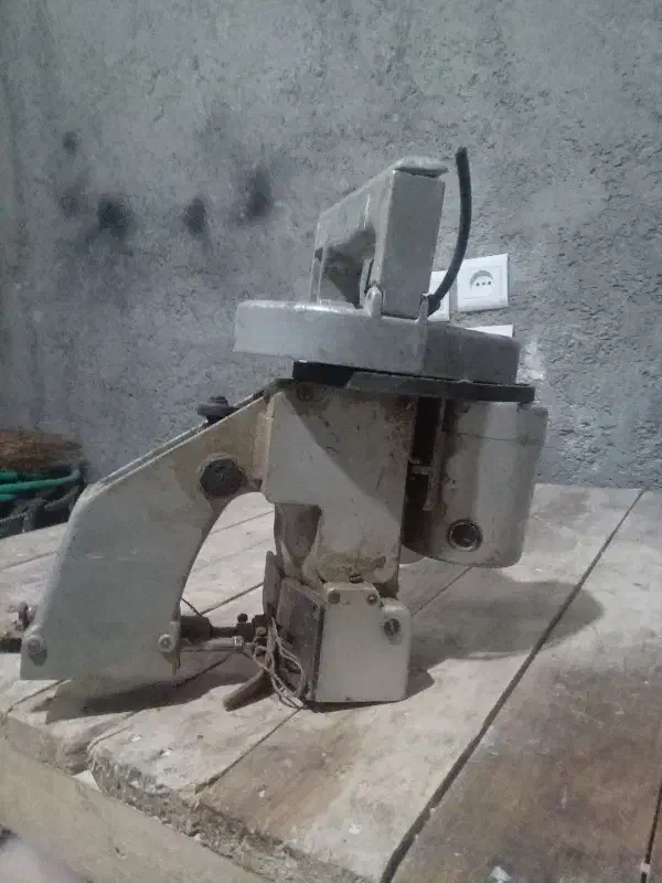 چرخ سر دور|چرخ خیاطی و ریسندگی|فرخشهر, |دیوار