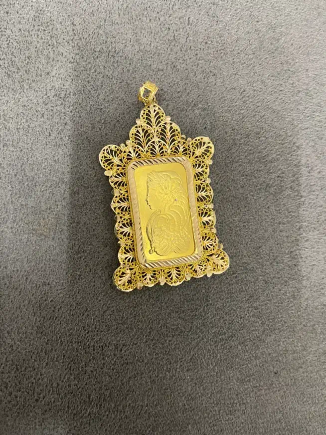 گردنبند. پلاک الیزابت. النگو شکسته|جواهرات|تربتحیدریه, شهید قرنی|دیوار