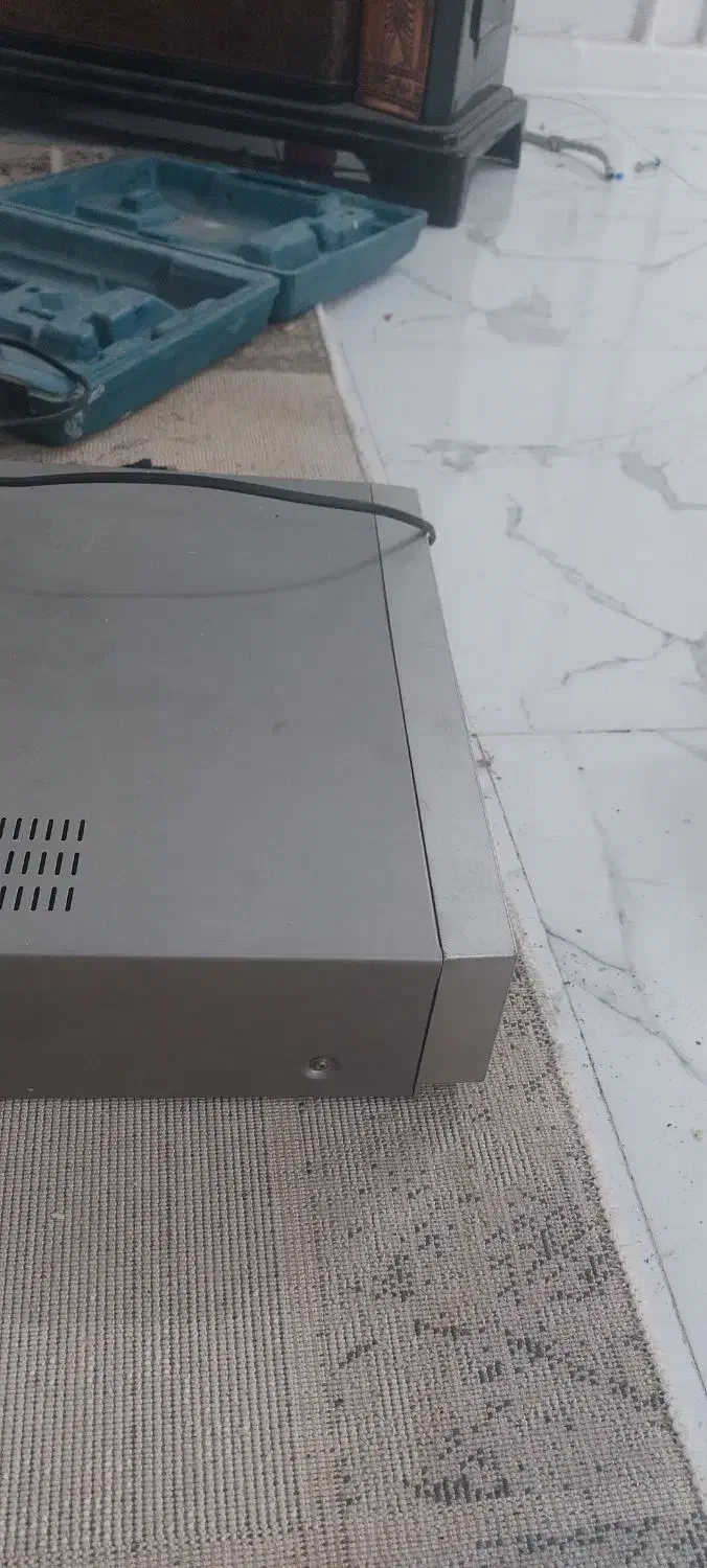 دستگاه دی وی دی قدیمی|پخشکننده DVD و ویدیو|گلستان (تهران), |دیوار