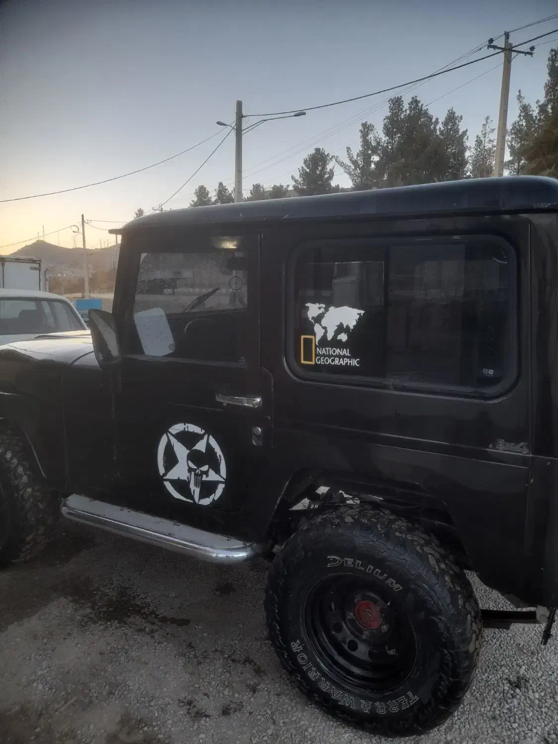 جیپ صحرا مدل۷۶ مشکی|خودرو کلاسیک|کیار, |دیوار