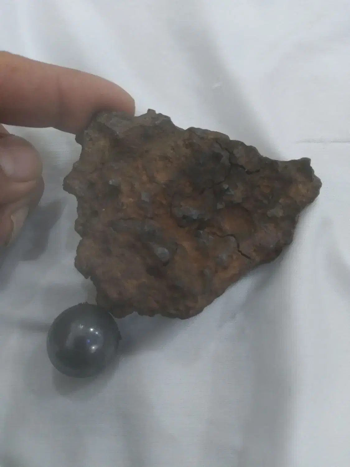 شهاب  سنگ|جواهرات|بانه, |دیوار