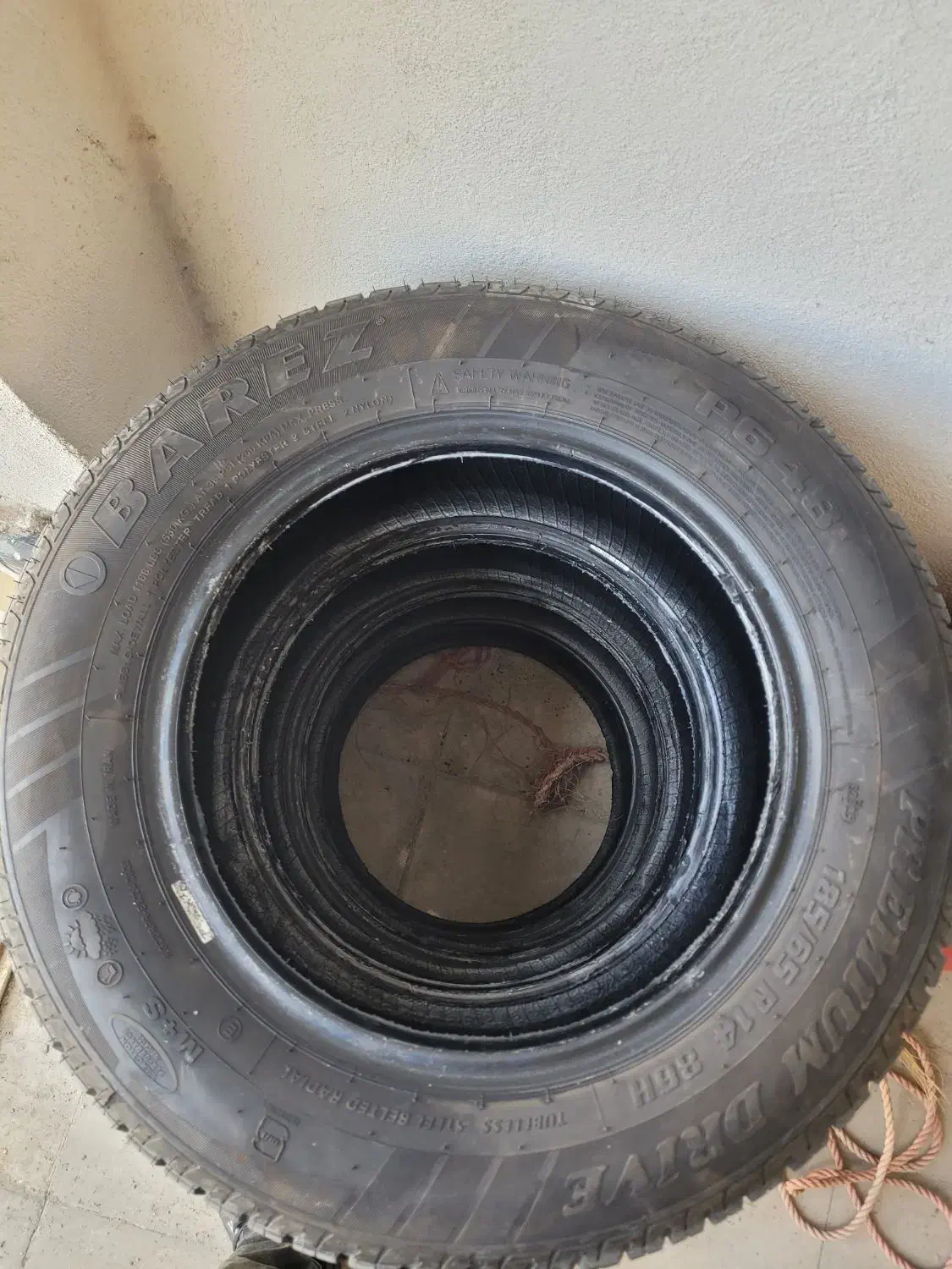 لاستیک ۱۸۵.۱۴ بارز زیر صفری|قطعات یدکی و لوازم جانبی|سیرجان, |دیوار