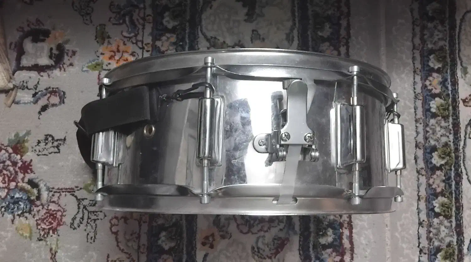 طبل حرفه ای|درام و پرکاشن|قهدریجان, |دیوار