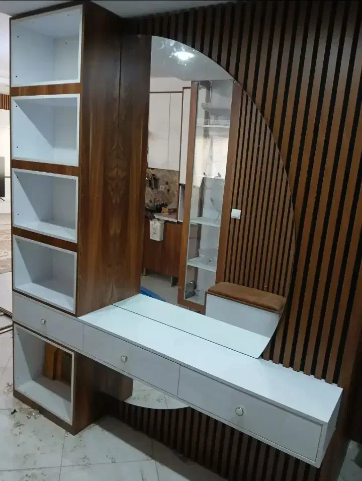 جاکفشی|جاکفشی، کمد، دراور|پاکدشت, پاکدشت (مامازند)|دیوار