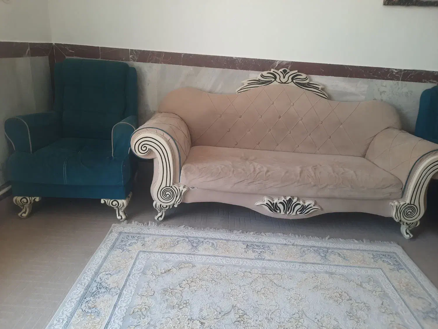 مبل دست دوم و قیمت مناسب|مبلمان خانگی و میز عسلی|دیواندره, |دیوار