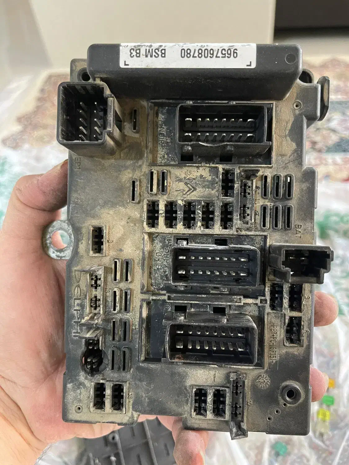 تعمیر کام 2000 دکمه صندلی دنا تعریف کلید|خدمات موتور و ماشین|شیراز, لاله|دیوار