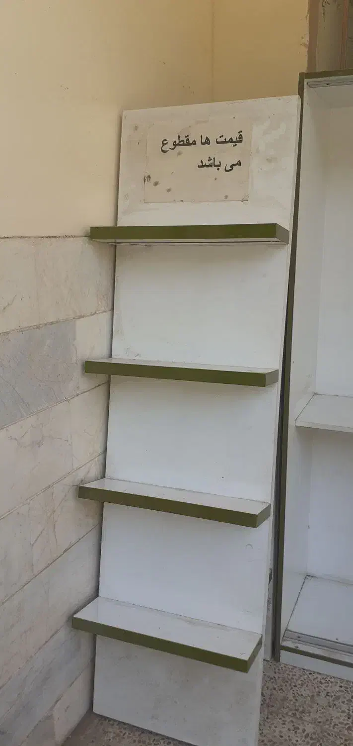 کیف و کفش و ام دی اف|کتابخانه، شلف، قفسه‌های دیواری|تربت‌حیدریه, باغ ملی|دیوار