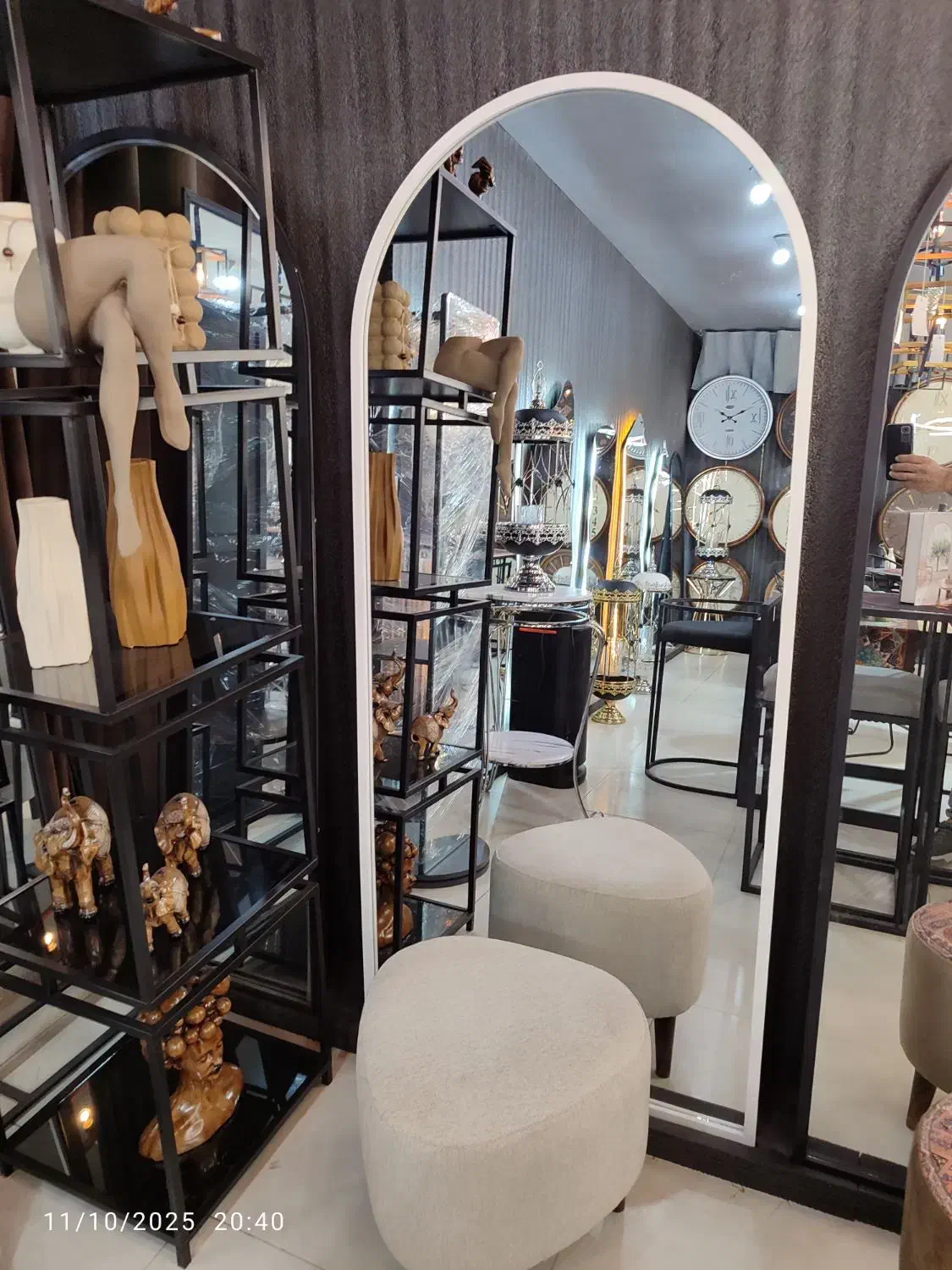 فروش انواع آینه های قدی چوبی ، فلزی ، دفرمه|آینه|اصفهان, احمدآباد|دیوار