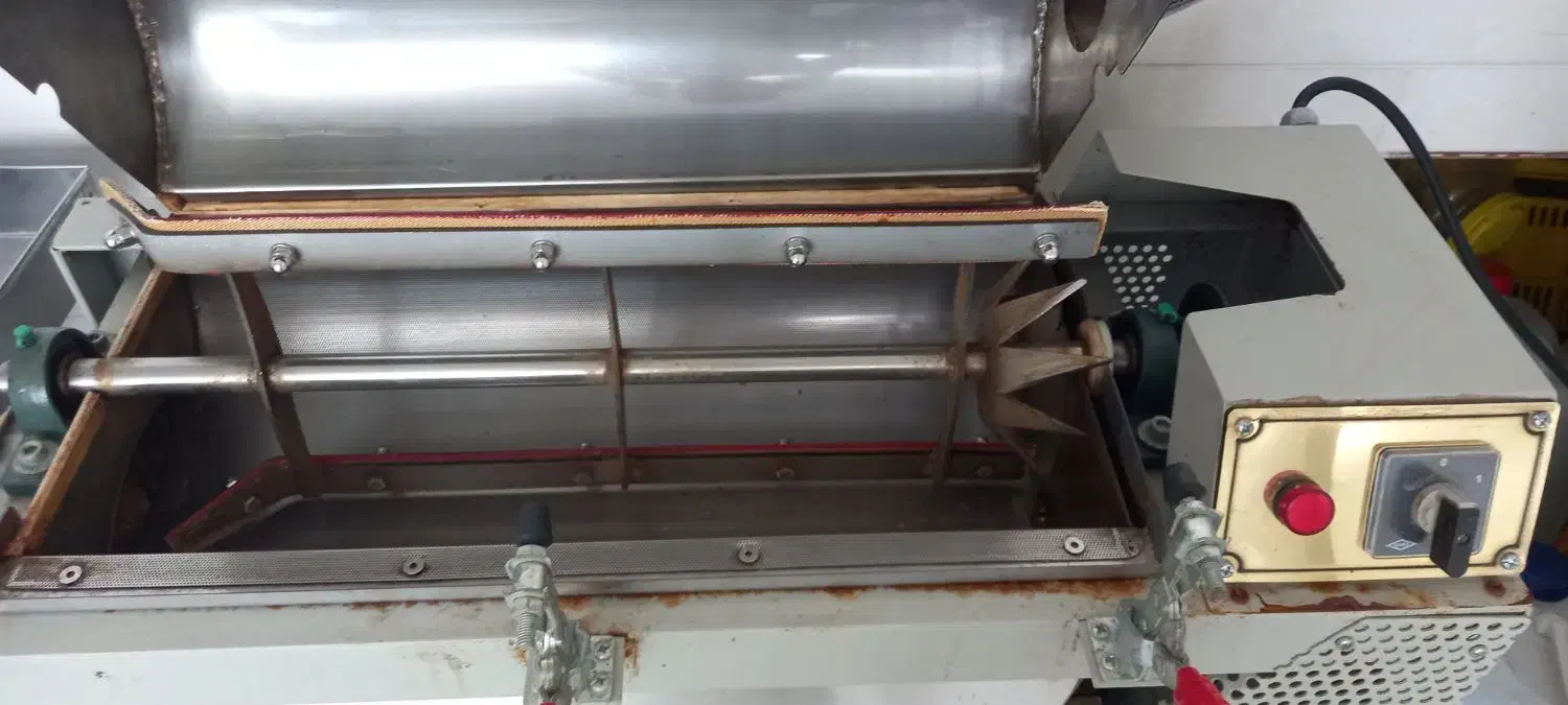 آبمیوه گیری صنعتی چند کاره|آبمیوهگیر و آبمرکباتگیر|امیرکلا, |دیوار