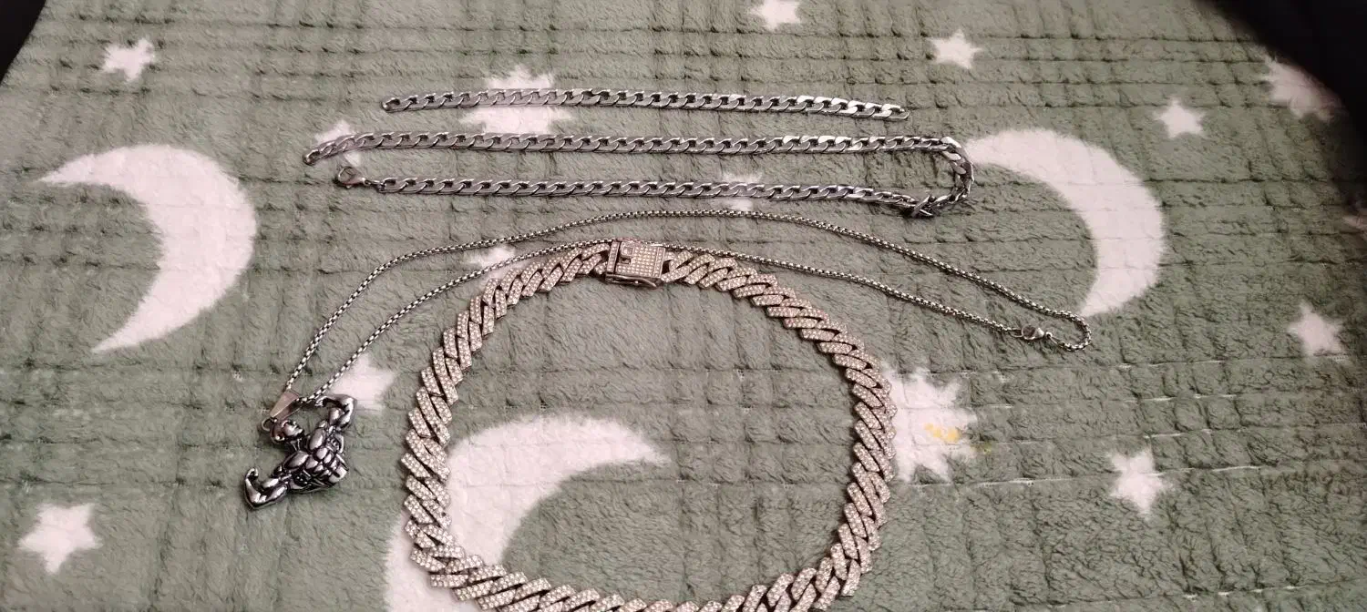 گردنبند فول نگین بدنساز کارتیر ساعت فول نگین جیشاک|جواهرات|کرج, گلشهر|دیوار