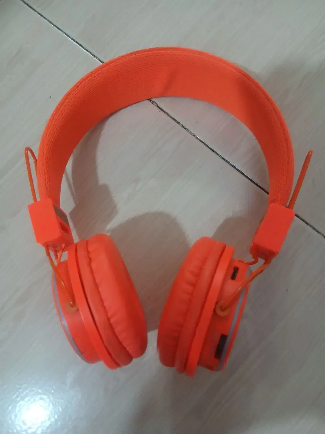 هدفون بلوتوثی مموری خور درحد نو سالم|لوازم جانبی موبایل و تبلت|مشهد, ایثارگران|دیوار