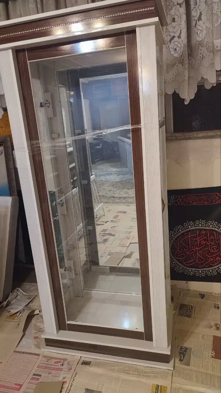 ویترین ، بوفه فروش فوری|بوفه، ویترین، کنسول|سبزوار, پاسداران|دیوار