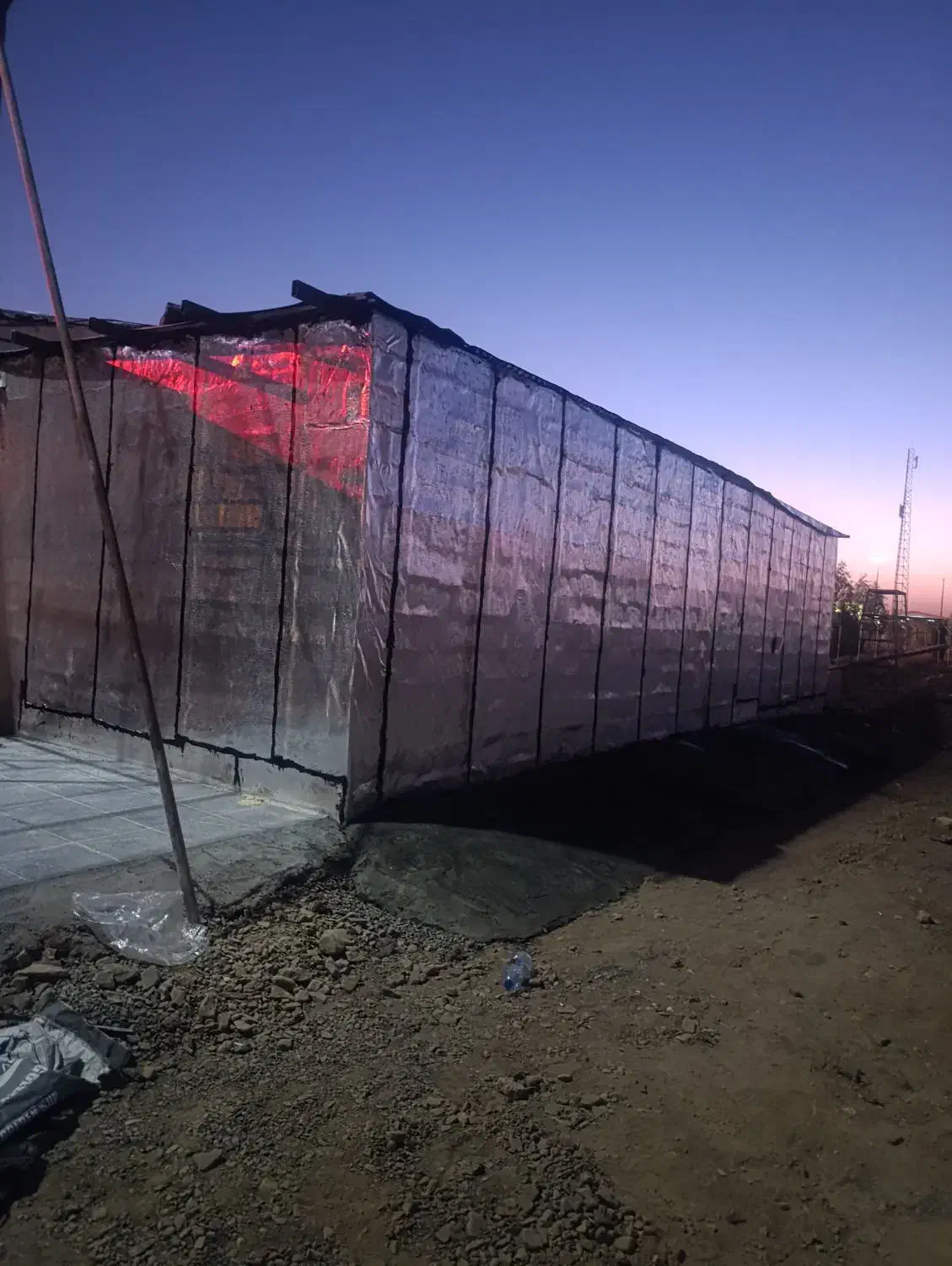 نصب و پخش ایزوگام|خدمات پیشه و مهارت|قم, انسجام|دیوار